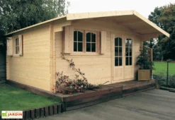 Solid Abri De Jardin Bois Chamonix 40mm (478x418cm)